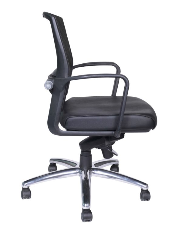 Geo Operator Chair