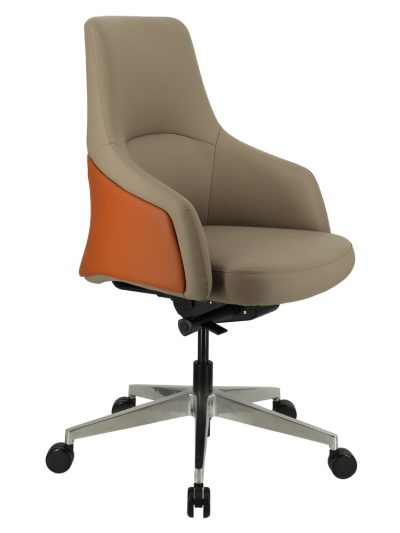 Nova Operator Chair