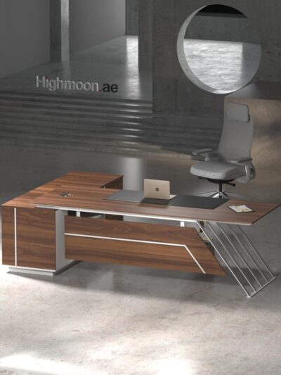 Naive Executive Desk